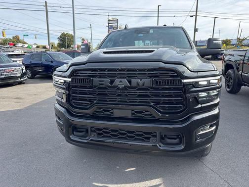 2025 RAM 2500 Laramie Crew Cab 4x4 6'4' Box