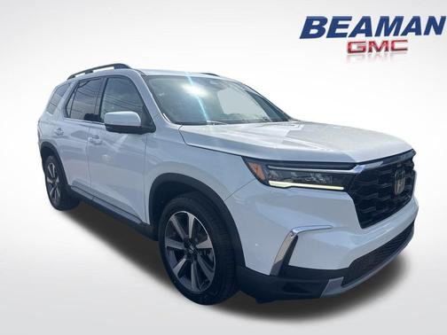 2023 Honda Pilot AWD Elite