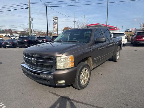 2007 Chevrolet Silverado 1500 LT2 Crew Cab