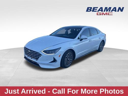 2023 Hyundai SONATA Hybrid Limited