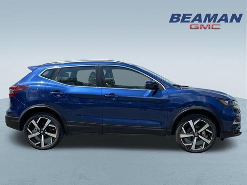 2021 Nissan Rogue Sport SL