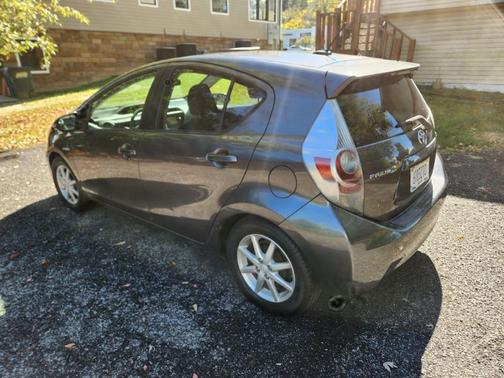 2012 Toyota Prius c Three