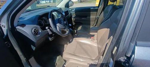 Bright Silver Metallic Clearcoat 2012 Jeep Compass Limited