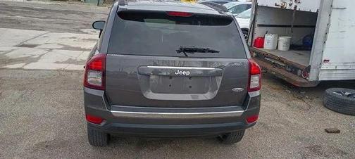Granite Crystal Metallic Clearcoat 2015 Jeep Compass High Altitude