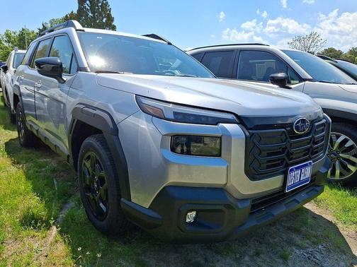 ICE SILV MET 2026 Subaru Outback Limited