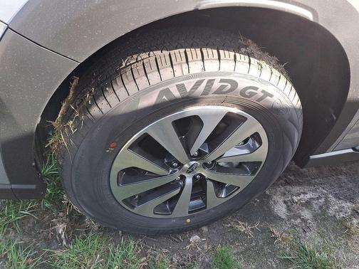 2025 Subaru Outback Base