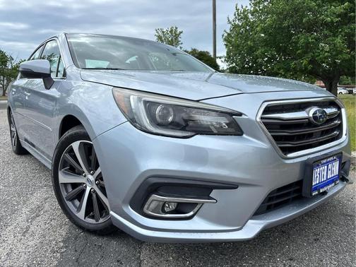 Ice Silver Metallic 2019 Subaru Legacy Limited