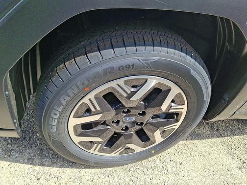 MAGNETITE GRY M 2026 Subaru Forester Premium