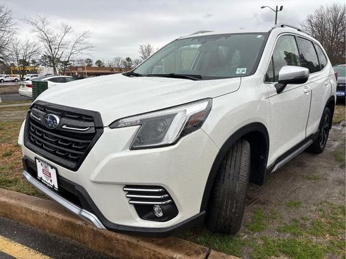 2023 Subaru Forester Touring