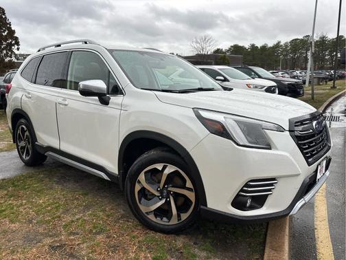 2023 Subaru Forester Touring