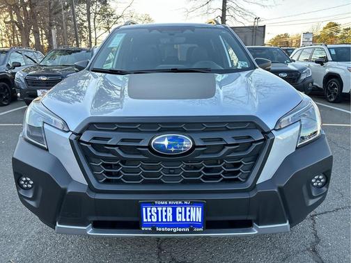 Ice Silver Metallic 2025 Subaru Forester Wilderness