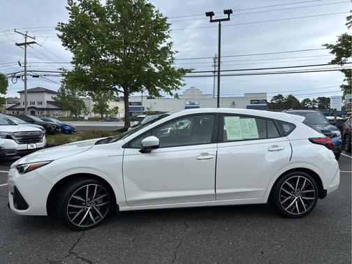 Crystal White Pearl 2024 Subaru Impreza Sport
