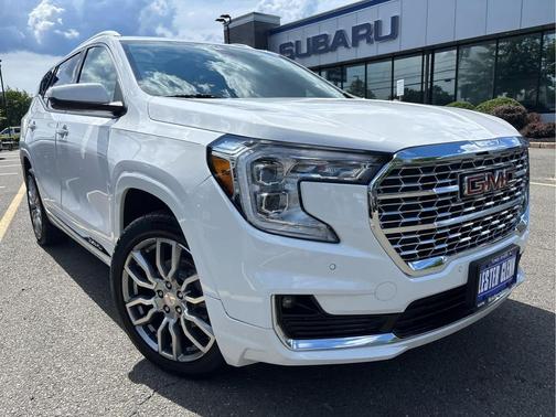 Summit White 2022 GMC Terrain Denali