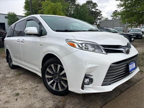 2019 Toyota Sienna Limited
