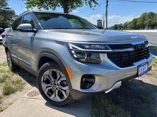 Steel Gray 2024 Kia Seltos S