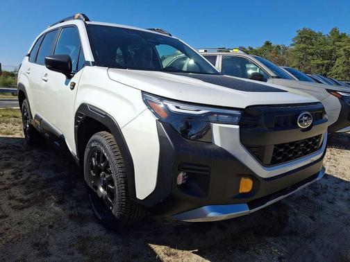 CRYSTAL WHT PRL 2026 Subaru Forester Wilderness