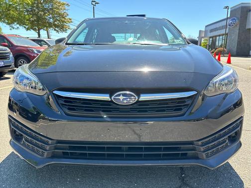 CRYSTAL BLACK SIL 2023 Subaru Impreza Base