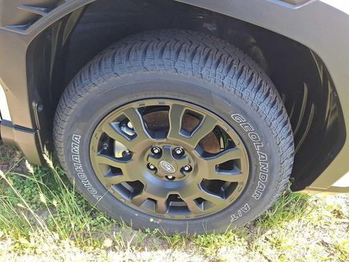 CRYSTAL WHT PRL 2026 Subaru Forester Wilderness