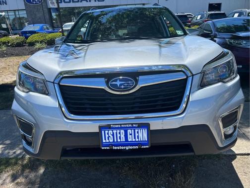 Ice Silver Metallic 2021 Subaru Forester Limited