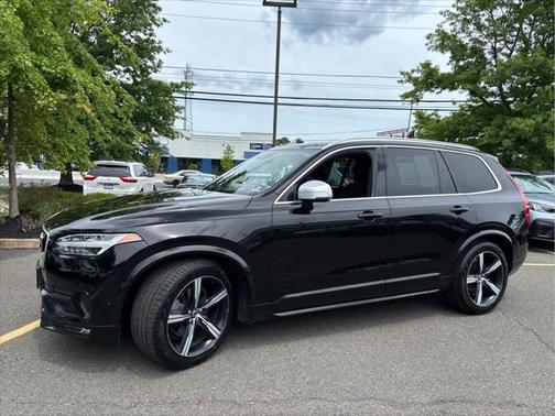 2017 Volvo XC90 T6 R-Design