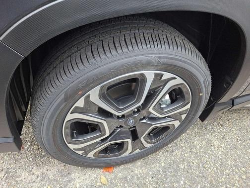 2025 Subaru Ascent Limited 7-Passenger