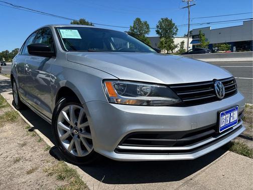 Reflex Silver Metallic 2015 Volkswagen Jetta 1.8T SE