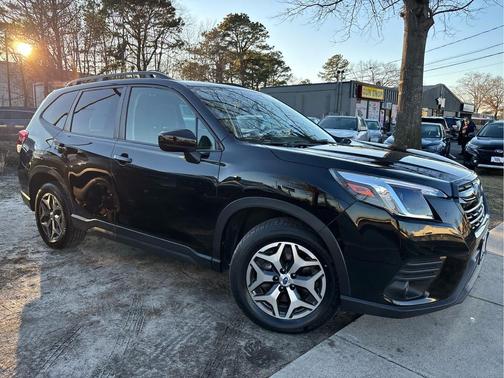 2022 Subaru Forester Premium