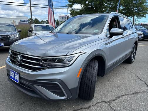 2024 Volkswagen Tiguan 2.0T SE 4MOTION