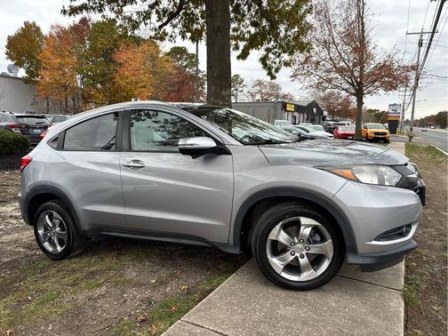 2017 Honda HR-V EX-L w/Navigation