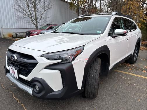 2023 Subaru Outback Touring XT