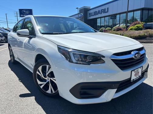 Crystal White Pearl 2021 Subaru Legacy Premium