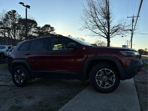 2019 Jeep Cherokee Trailhawk Elite