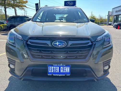 Cascade Green Silica 2023 Subaru Forester Limited