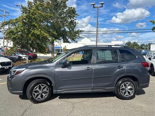 2021 Subaru Forester Premium