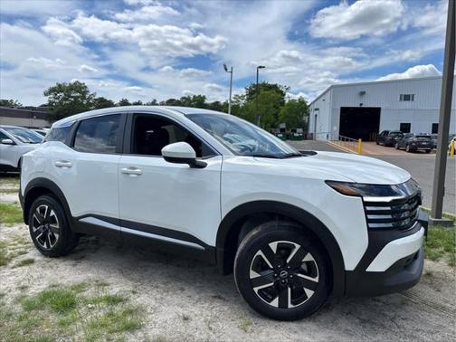 2025 Nissan Kicks SV
