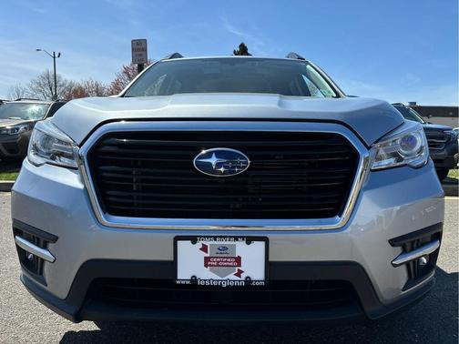 Ice Silver Metallic 2022 Subaru Ascent Touring 7-Passenger