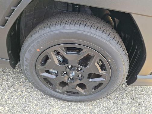 CRYSTAL BLK SIL 2026 Subaru Outback Limited