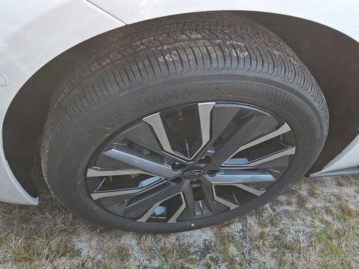 2026 Subaru Solterra Limited