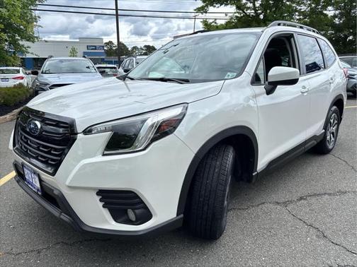 2022 Subaru Forester Premium