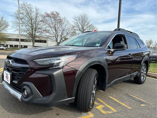 Dark Mahogany Pearl 2024 Subaru Outback Limited