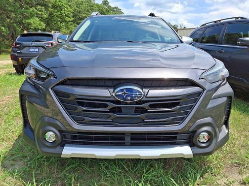 2025 Subaru Outback Touring