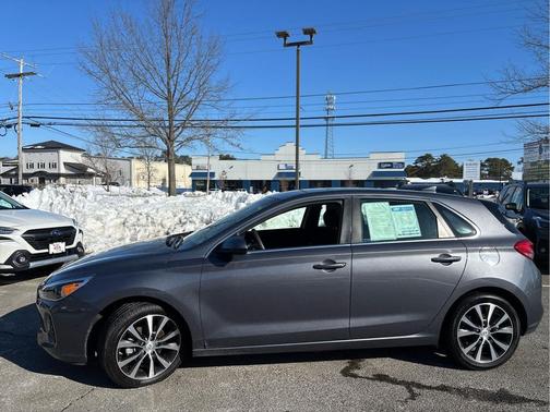 2018 Hyundai Elantra GT Base