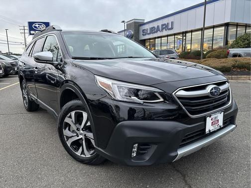 2022 Subaru Outback Touring XT