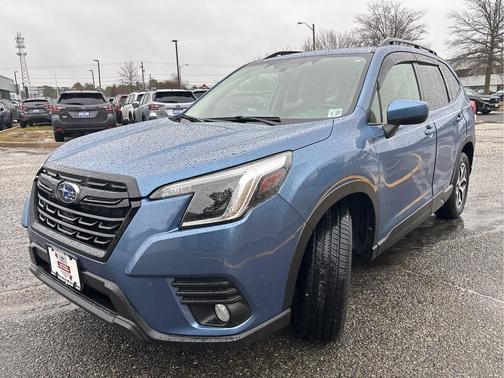 2022 Subaru Forester Premium