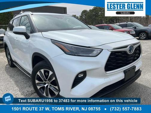 2022 Toyota Highlander Hybrid XLE