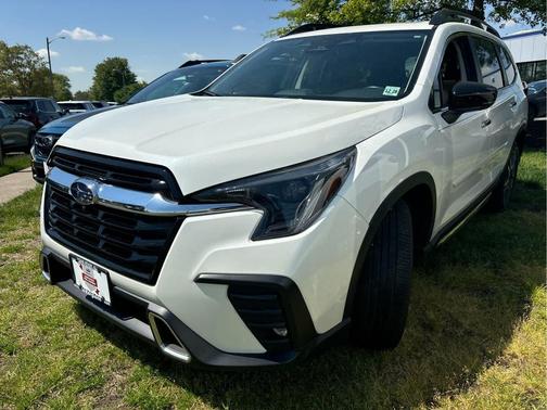 Crystal White Pearl 2024 Subaru Ascent Touring 7-Passenger