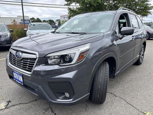 Magnetite Gray Metallic 2021 Subaru Forester Premium
