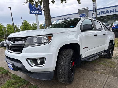 Summit White 2018 Chevrolet Colorado LT