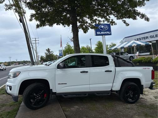 Summit White 2018 Chevrolet Colorado LT