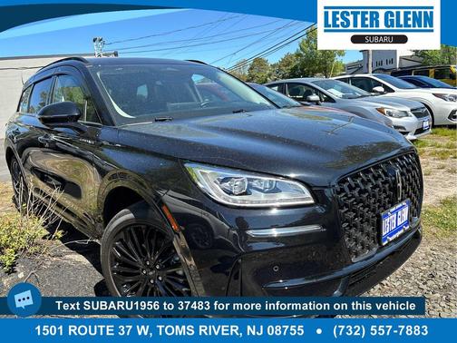 Infinite Black Metallic Clearcoat 2023 Lincoln Corsair Reserve